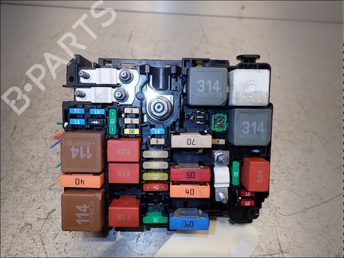 Used Fuse box Fuse box CITROËN C5 AIRCROSS (A_) 1.5 BlueHDi 130 (ACYHZJ, ACYHZR) (131 hp) 34023045 34023045