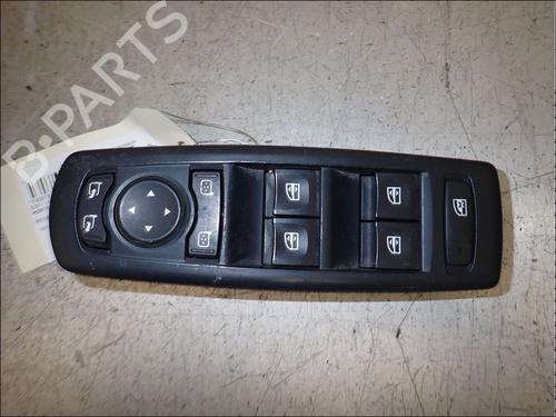 Used Left front window switch Left front window switch RENAULT LAGUNA III (BT0/1) 1.5 dCi (BT00, BT0A, BT0T, BT1J) (110 hp) 34031433 34031433