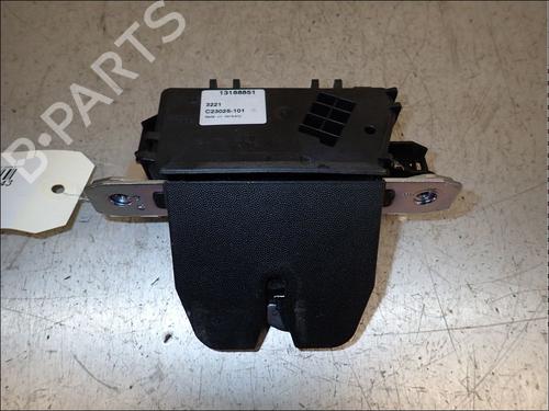 Used Tailgate lock Tailgate lock OPEL ZAFIRA / ZAFIRA FAMILY B (A05) 1.7 CDTI (M75) (110 hp) 34020934 34020934