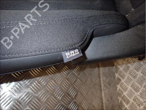 Right front seat JEEP RENEGADE SUV (BU, B1, BV) 1.6 CRD | BP34031760C16 - Image 6