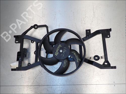 Used Radiator fan Radiator fan DACIA SANDERO II 1.5 dCi 75 / Blue dCi 75 (B8JW, B8M4, B8AH, B8M7, B8M6) (75 hp) 34018768 34018768
