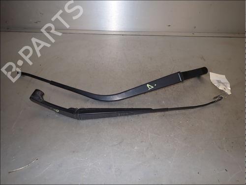 front-windshield-wiper-arm-citroen-c-crosser-vu_-vv_-2007-2008-2009-2010-2011-2012-34028002 main image