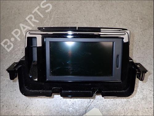 display-monitor-renault-megane-iii-hatchback-bz01_-b3_-2008-36692835 main image