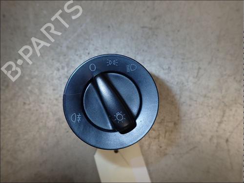 Used Headlight switch Headlight switch VW BORA I (1J2) 1.9 TDI (90 hp) 34017423 34017423