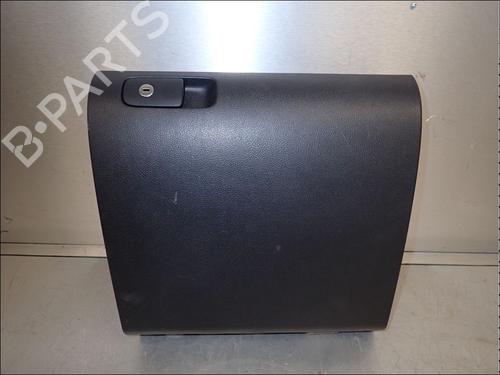 Used Glove box Glove box 34017235 34017235