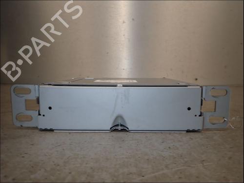Used Radio Radio RENAULT CAPTUR I (J5_, H5_) 0.9 TCe 90 (90 hp) 34503473 34503473
