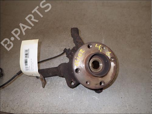 Used Left front steering knuckle Left front steering knuckle RENAULT CLIO II (BB_, CB_) 1.4 16V (B/CB0P, BB13) (98 hp) 34010862 34010862
