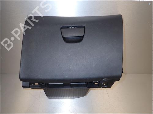 Used Glove box Glove box PEUGEOT 208 I (CA_, CC_) 1.2 VTI 82 (82 hp) 34026870 34026870