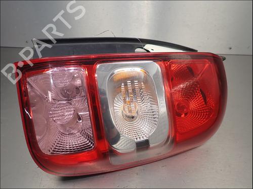 Used Right taillight Right taillight DACIA DUSTER (HS_) 1.2 TCe 125 4x4 (125 hp) 40004848 40004848