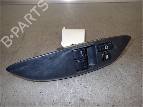 Used Left front window switch Left front window switch TOYOTA YARIS (_P1_) 1.0 (SCP10_, SCP10R) (65 hp) 34025045 34025045