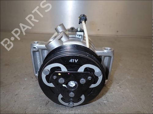 Used AC compressor AC compressor DACIA DUSTER (HM_) 1.5 dCi 115 4x4 (HMAD) (116 hp) 34033346 34033346