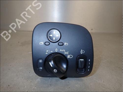 Used Headlight switch Headlight switch MERCEDES-BENZ C-CLASS (W203) C 220 CDI (203.008) (150 hp) 34020046 34020046