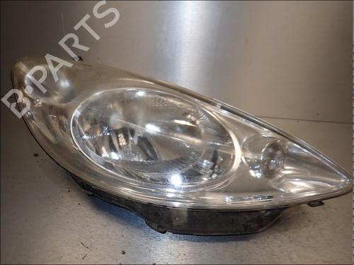 Used Right headlight Right headlight PEUGEOT 1007 (KM_) 1.4 (75 hp) 34026893 34026893