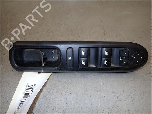 Used Left front window switch Left front window switch PEUGEOT 407 (6D_) 2.0 HDi 135 (6DRHRH, 6DRHRE, 6DRHRG, 6DRHRJ) (136 hp) 34035101 34035101