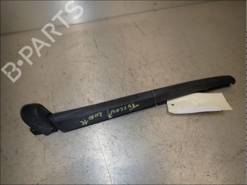 Used Rear windshield wiper arm Rear windshield wiper arm HYUNDAI TUCSON (JM) 2.0 CRDi All-wheel Drive (150 hp) 34027002 34027002