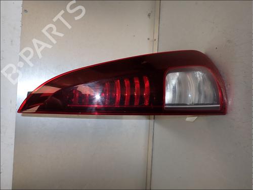 Used Right taillight Right taillight 34029104 34029104