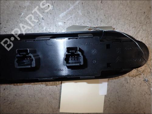 Left front window switch PEUGEOT 407 (6D_) 2.0 HDi 135 (6DRHRH, 6DRHRE, 6DRHRG, 6DRHRJ) | BP34035573I27 - Image 5