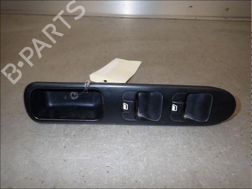 Used Left front window switch Left front window switch PEUGEOT 307 (3A/C) 2.0 HDi 90 (90 hp) 34015084 34015084