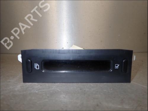 Used Display monitor Display monitor CITROËN BERLINGO / BERLINGO FIRST MPV (MF_, GJK_, GFK_) 2.0 HDI 90 (MFRHY) (90 hp) 35893202 35893202