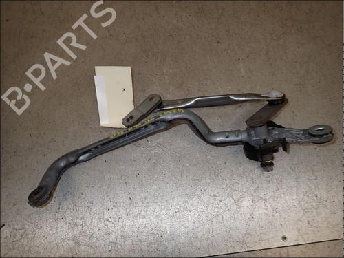 Used Front wipers mechanism Front wipers mechanism TOYOTA YARIS (_P13_) 1.4 D (NLP130_, NLP130) (90 hp) 34034061 34034061
