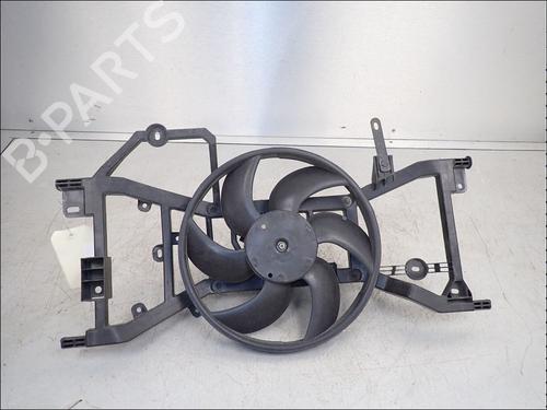 Used Radiator fan Radiator fan DACIA SANDERO II 1.0 SCe 75 (B8JC, B8JD, B8NC) (73 hp) 34031942 34031942