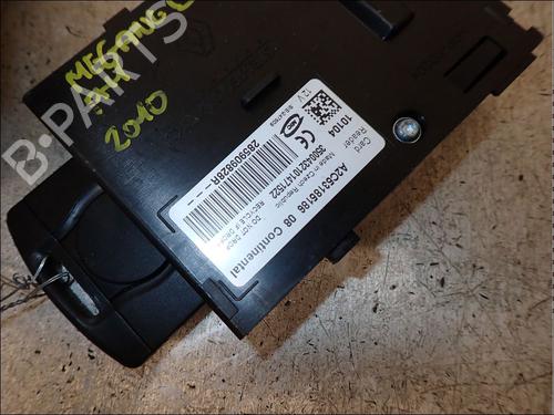 Card reader RENAULT MEGANE III Hatchback (BZ0/1_, B3_) 1.5 dCi | BP34033675E4 - Image 2