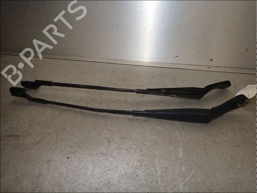 Used Front windshield wiper arm Front windshield wiper arm OPEL ASTRA K (B16) 1.5 CRDI (68) (122 hp) 34019023 34019023