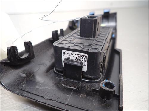 Left front window switch CITROËN C3 III (SX) 1.6 BlueHDi 75 | BP39490494I27 - Image 4