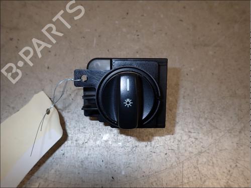 Used Headlight switch Headlight switch 34033137 34033137