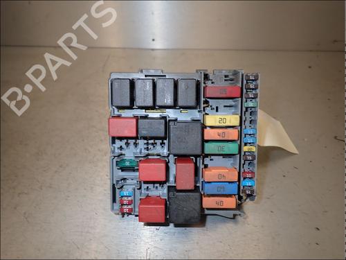 Used Fuse box Fuse box FIAT FIORINO Box Body/MPV (225_) 1.3 D Multijet (225BXD1A, 225BXB1A, 225BXB11) (75 hp) 34011628 34011628