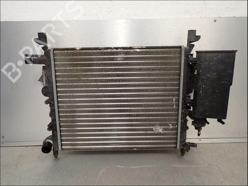 Used Water radiator Water radiator 37229142 37229142