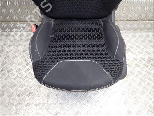 Left front seat CITROËN C3 II (SC_) 1.4 HDi 70 (SC8HZC, SC8HR0, SC8HP4) | BP39162873C15 - Image 2