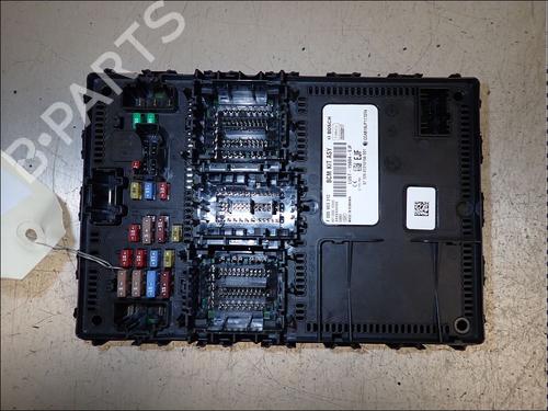 Used Fuse box Fuse box FORD PUMA (J2K, CF7) 1.0 EcoBoost mHEV (125 hp) 34031977 34031977
