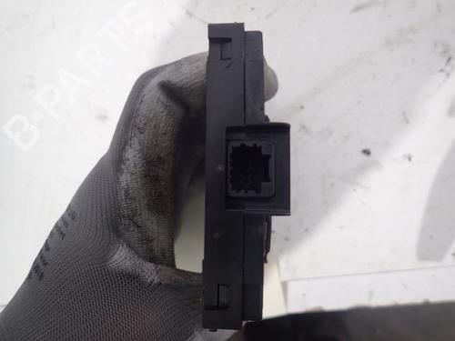 Card reader RENAULT MEGANE III Hatchback (BZ0/1_, B3_) 1.5 dCi | BP39644288E4 - Image 2