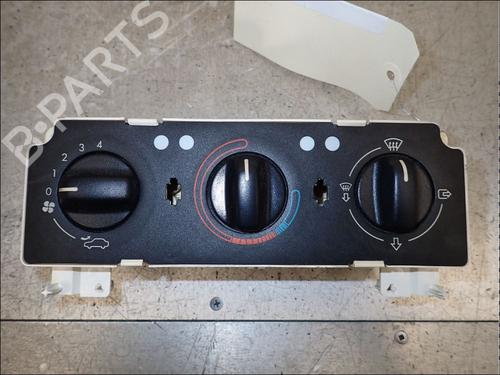 Used Climate control Climate control PEUGEOT 306 Hatchback (7A, 7C, N3, N5) 1.4 (75 hp) 34031650 34031650
