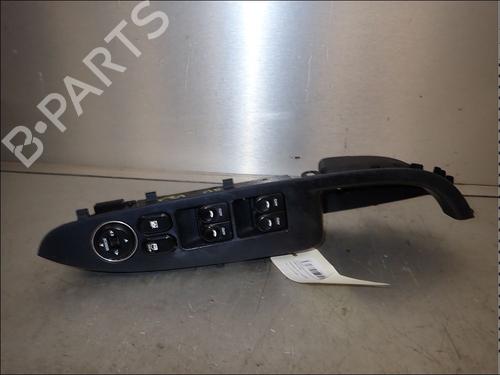 Used Left front window switch Left front window switch HYUNDAI i30 (FD) 1.6 CRDi (116 hp) 34014706 34014706