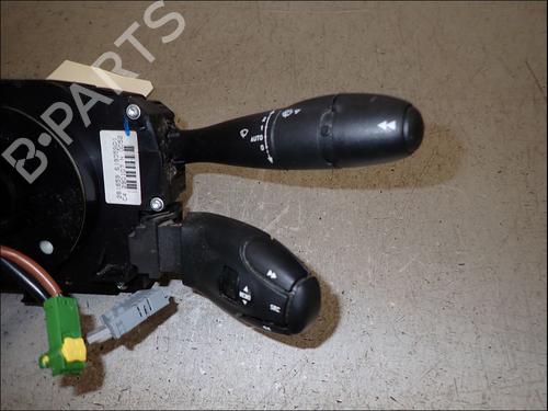 Headlight switch PEUGEOT 407 (6D_) 2.0 HDi 135 (6DRHRH, 6DRHRE, 6DRHRG, 6DRHRJ) | BP35893198I24 - Image 3