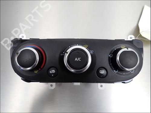 Used Climate control Climate control 38613906 38613906