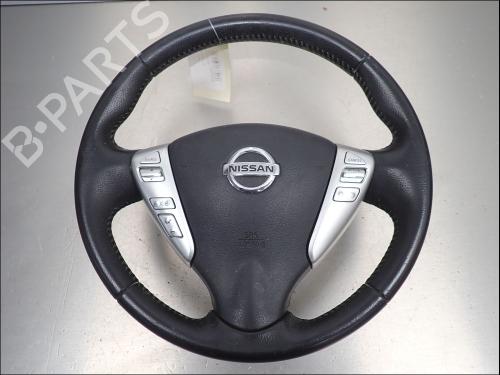 steering-wheel-nissan-note-e12-2012-40491147 main image