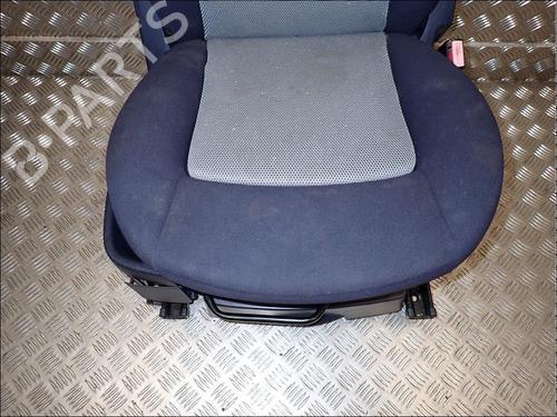 Right front seat PEUGEOT 1007 (KM_) 1.4 | BP34026857C16 - Image 2