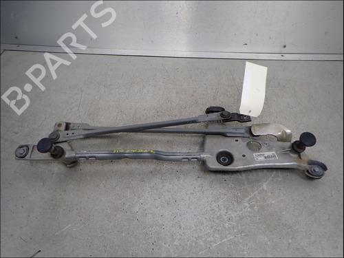 Vindrute Vindusviskermekanisme Vindrute Vindusviskermekanisme PEUGEOT 308 II (LB_, LP_, LW_, LH_, L3_) 1.2 VTi 72 (82 hp) 36374028 36374028