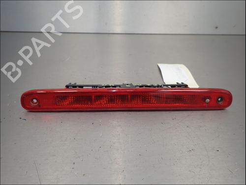 Troisième feu stop Troisième feu stop PEUGEOT 107 (PM_, PN_) 1.0 (68 hp) 39683930 39683930