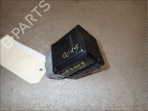 Used Ignition barrel Ignition barrel RENAULT MEGANE III Grandtour (KZ0/1) 1.5 dCi (KZ1G, KZ1W, KZ0R) (95 hp) 34028070 34028070