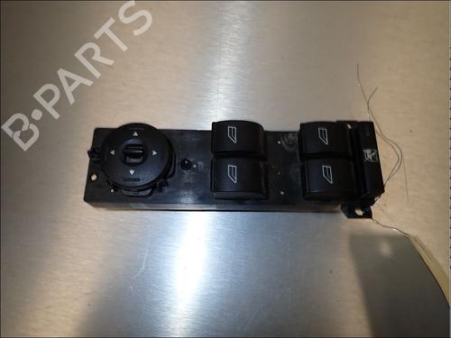 Used Left front window switch Left front window switch 34025064 34025064