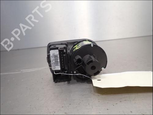 Headlight switch AUDI A1 (8X1, 8XK) 1.4 TDI | BP40559307I24 - Image 2