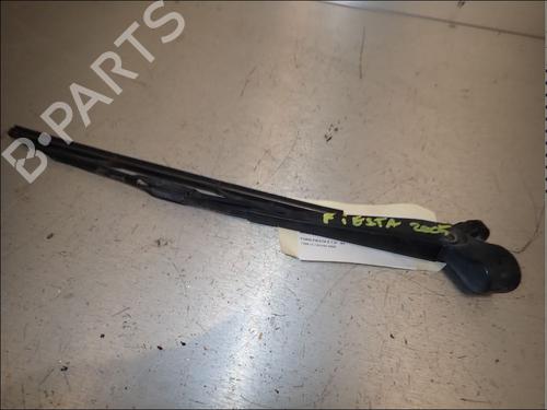 Used Rear windshield wiper arm Rear windshield wiper arm FORD FIESTA V (JH_, JD_) 1.3 (69 hp) 34021142 34021142