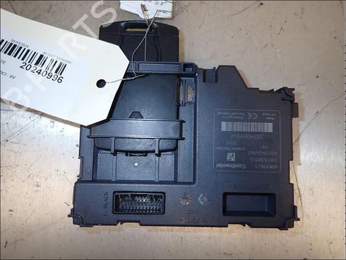 Used Card reader Card reader RENAULT CLIO IV (BH_) 1.5 dCi 90 (90 hp) 34020051 34020051