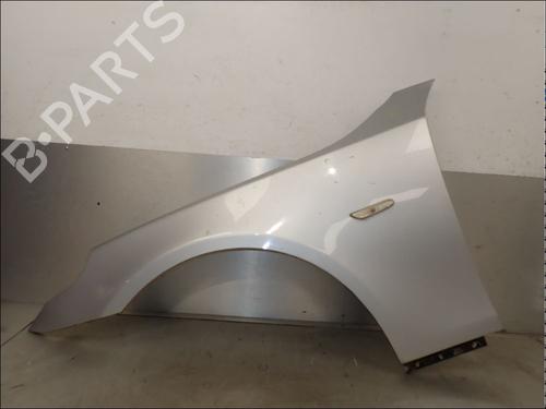 Forskærm venstre Forskærm venstre BMW 5 Touring (E61) 525 d (163 hp) 34033989 34033989