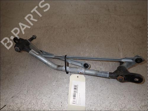 Used Front wipers mechanism Front wipers mechanism ALFA ROMEO MITO (955_) 1.4 (955.AXB1B, 955.AXU1A) (78 hp) 34035986 34035986
