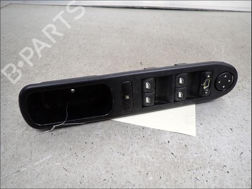 Used Left front window switch Left front window switch 37018484 37018484